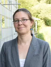 Porträtfoto von Prof. Dr. Eva Julia Lohse, Lehrstuhl für öffentliches Recht an der Universität Bayreuth