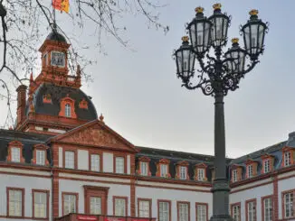 Philippsruhe; Schloss; Beleuchtung