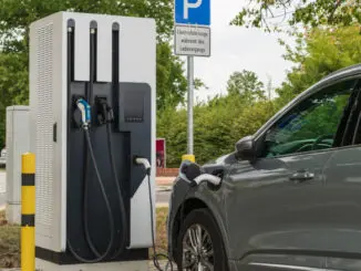 Ladesäule; Auto; E-Mobilität; Ladeinfrastruktur; Elektromobilität