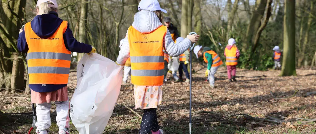 Müll sammeln; Littering; Wald; Stadtreinigung; Kinder; Umwelt; Recycling