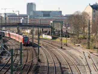 Infrastruktur, Genehmigungsverfahren