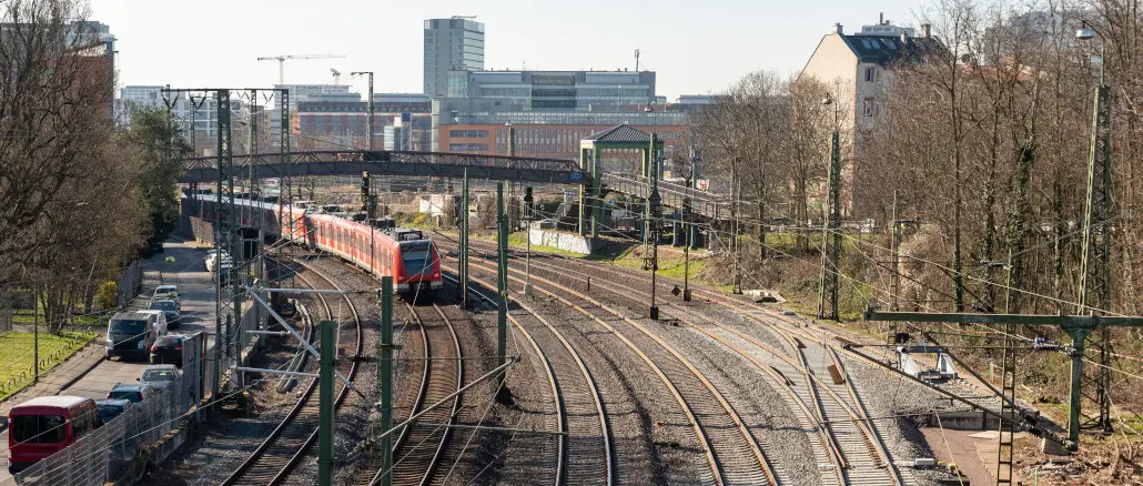 Infrastruktur, Genehmigungsverfahren